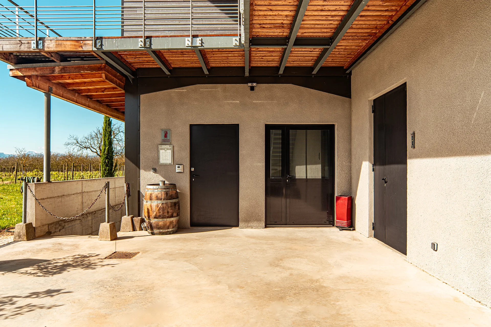 Domaine viticole, architecture contemporaine